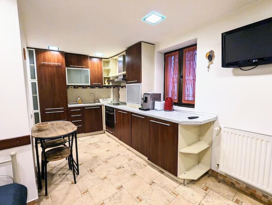 Maisonette Balcesco Braşov Exterior foto